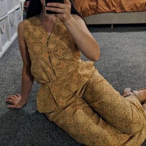 Liz Claiborne collection 2 Piece Set